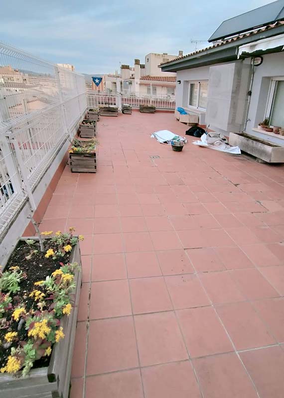 Envelliment de la terrassa amb problemes de filtracions